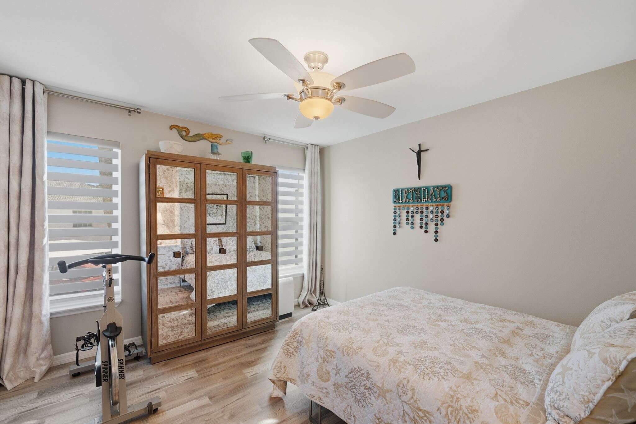 Building Photo - 5400 Gulf Dr