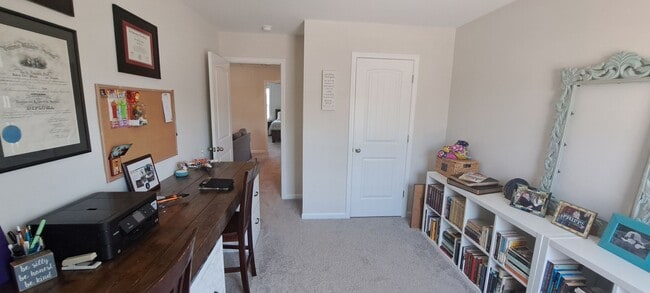 Building Photo - Magnificent Home in The Paddocks at Woodcr...