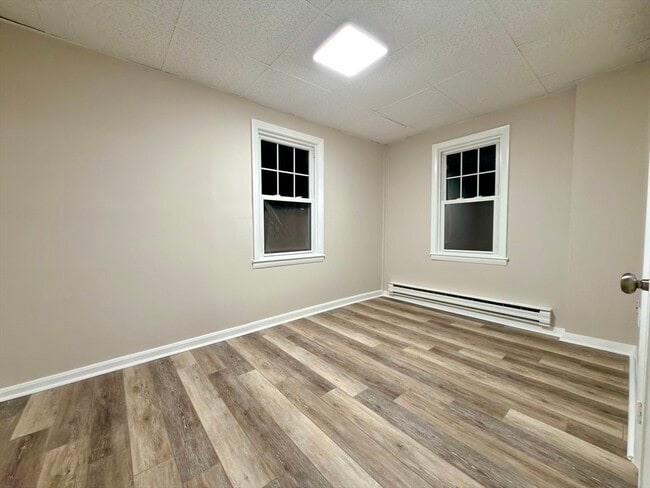 Building Photo - 91 Alvarado Ave