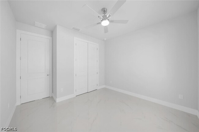 Building Photo - 1107 NW 40th Pl