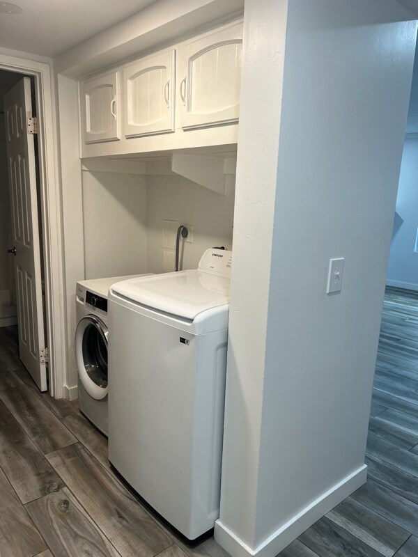 Building Photo - 832 13th St