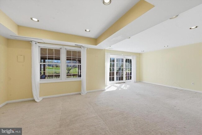 Building Photo - 36 Southampton Parish Rd