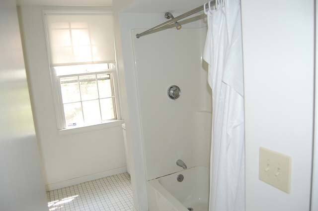 Building Photo - 6 Mohawk St