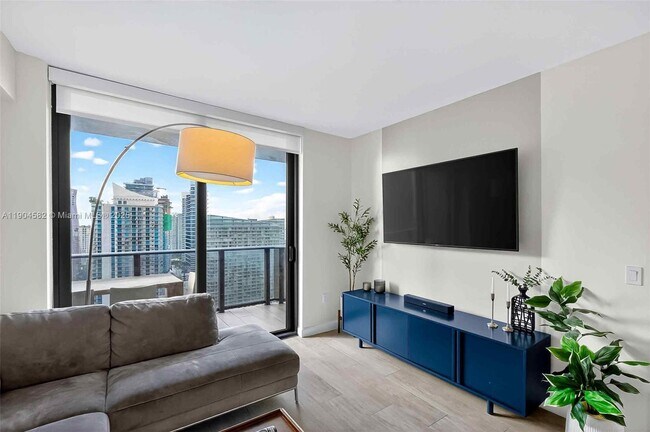 Building Photo - 45 SW 9th St