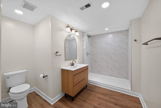 Building Photo - 2377 Tawny Dr