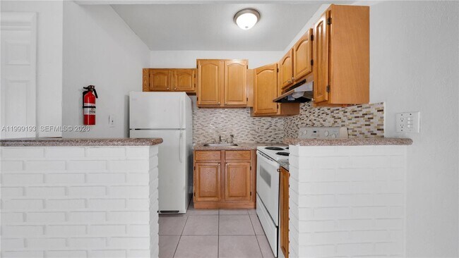 Building Photo - 1501 SW 21st St