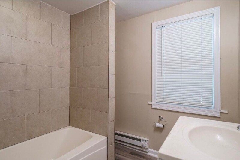 Building Photo - 1407 Manteo St