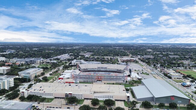Building Photo - 3613 Rosalie St
