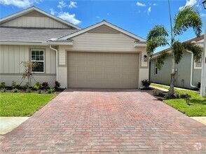 Building Photo - 1233 Enbrook Lp