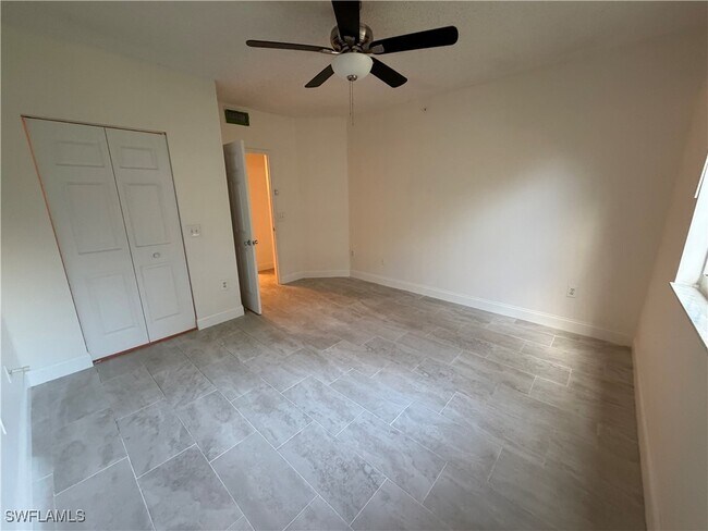 Building Photo - 1210 Reserve Way