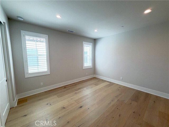 Building Photo - 115 Mossvine
