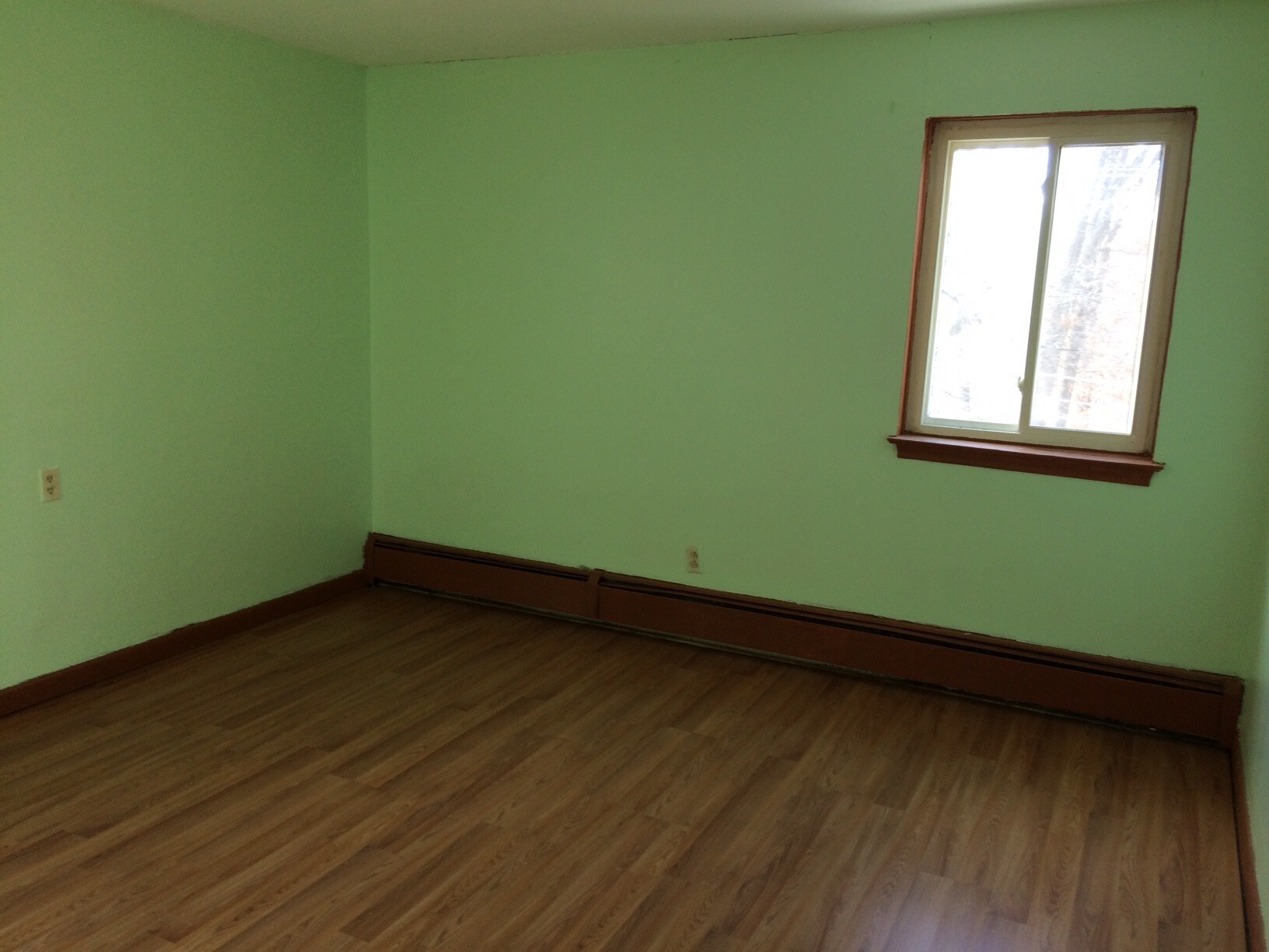 Building Photo - 6 Bell Ct