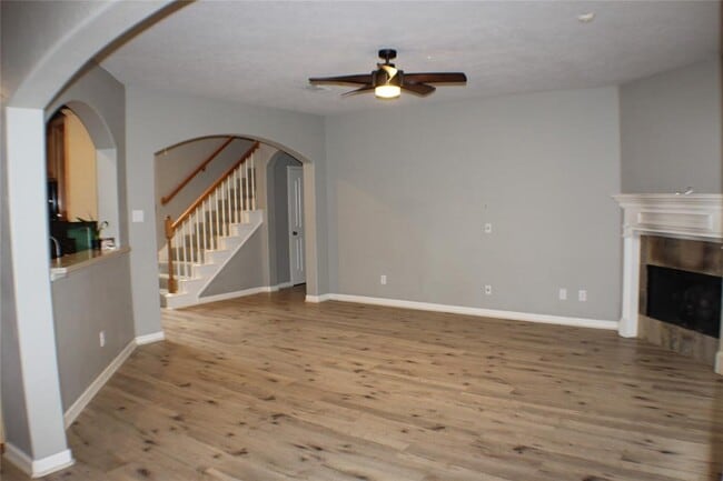 Building Photo - 1718 Heddon Falls Dr