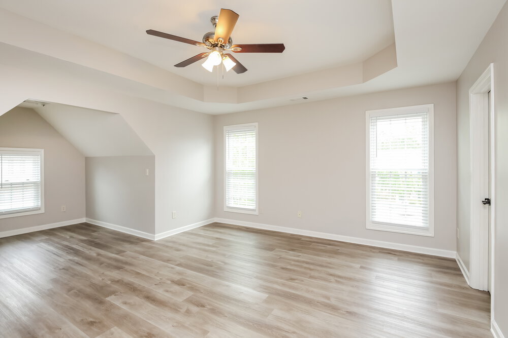 Building Photo - 6176 Mulberry Park Dr