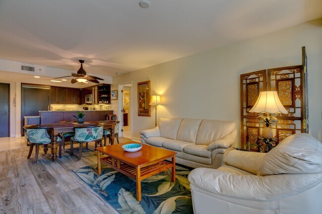 Building Photo - Fully Furnished 2 bedroom in Waikiki! One-...