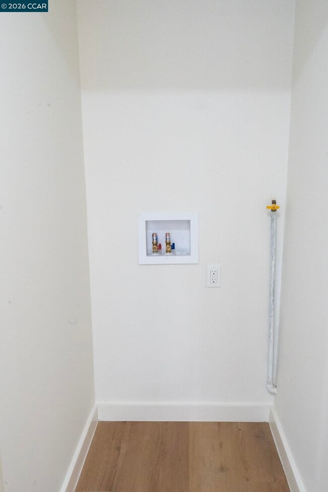 Building Photo - 4815 Appian Way