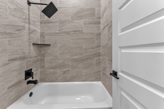 Building Photo - All Units Are Available With Brandnew Full Appliance Package