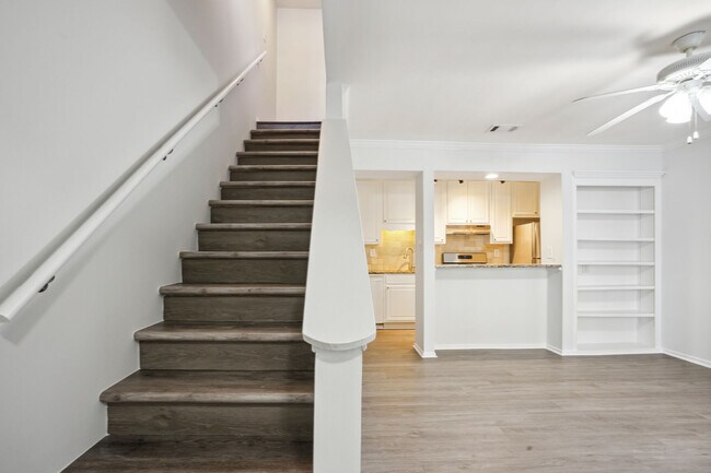 View of Stairs from Entrance foyer - 6800 Glenridge Dr