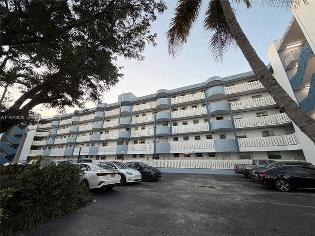 Building Photo - 7900 Tatum Waterway Dr