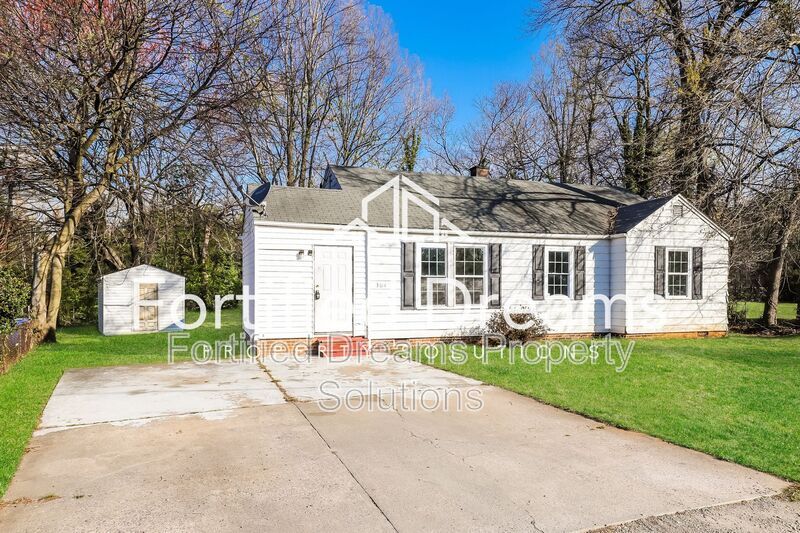 Building Photo - 3614 Yale Ave