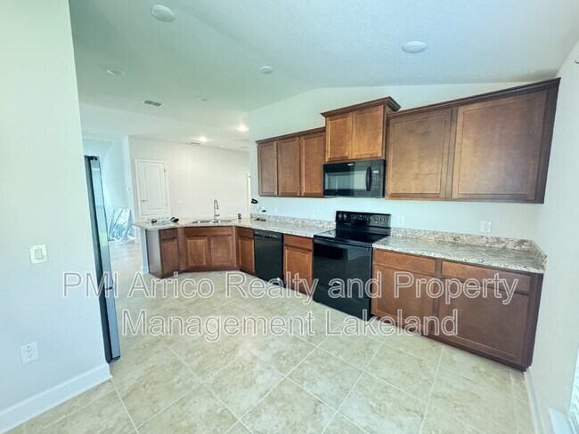 Building Photo - 1500 Grey Eagle Ln