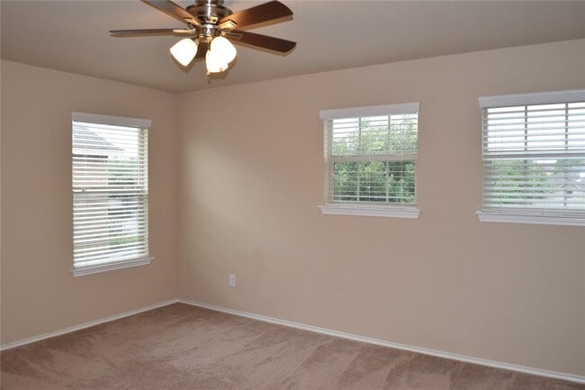 Building Photo - 11717 Alexs Ln