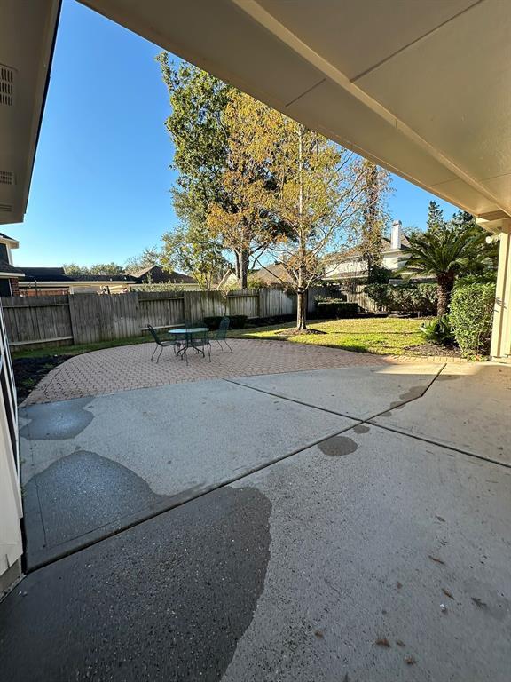 Building Photo - 5723 Dove Ridge Ln
