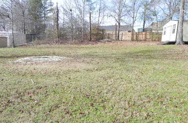 Building Photo - Ladonia Area - Lee County