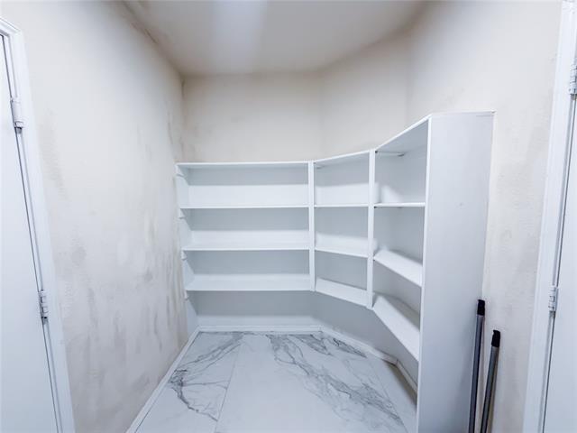 Building Photo - 5424 Sonoma Dr