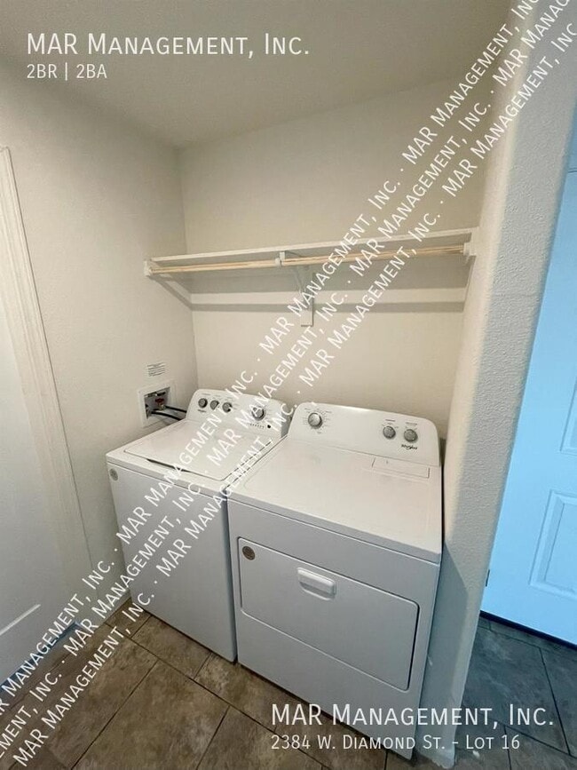 Building Photo - 2384 W Diamond St