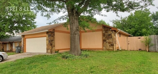 Building Photo - 1435 S 124th E Ave