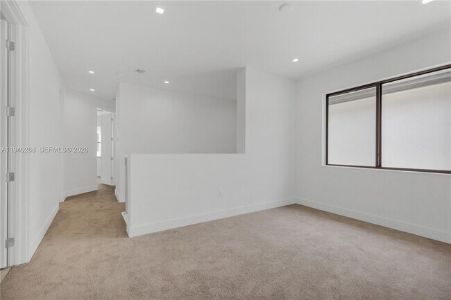 Building Photo - 8037 NW 42nd St