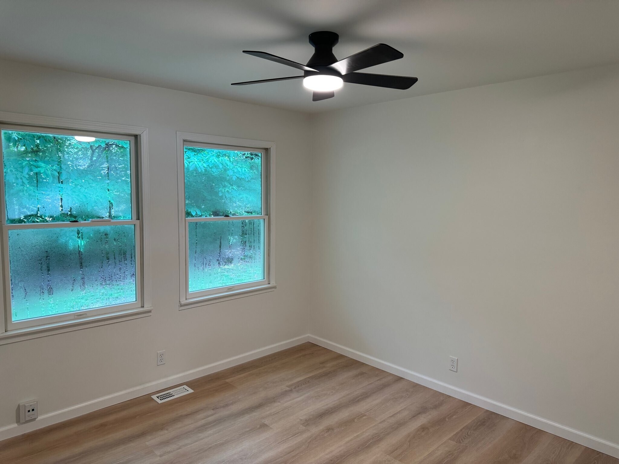 Building Photo - 18068 Meyers Dr