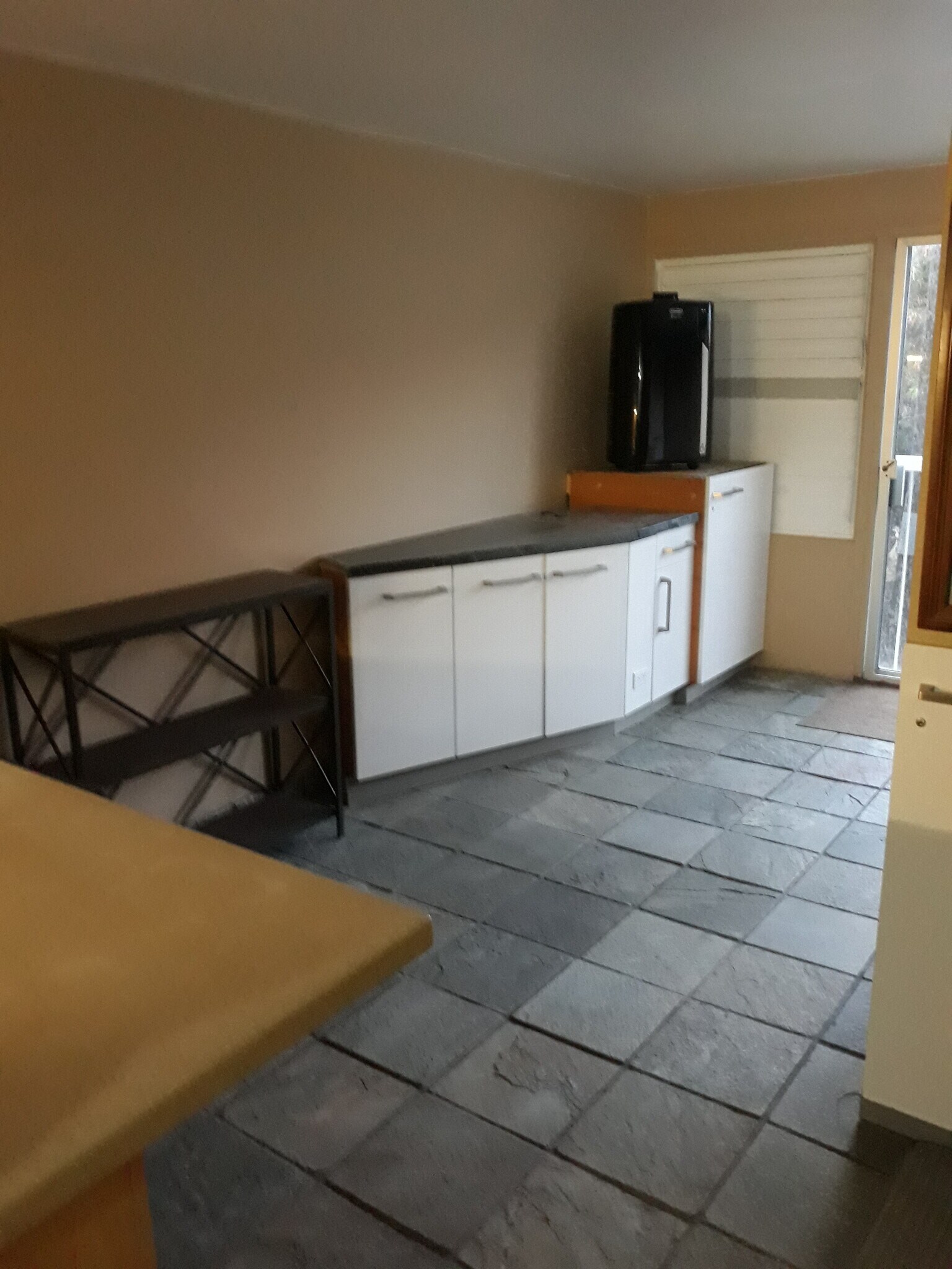 Closed living room, bedroom - 85-175 Farrington Hwy