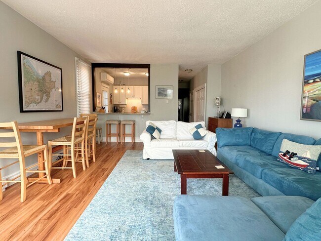 Building Photo - Winter Rental: Pirate's Cove (Pet-friendly!)