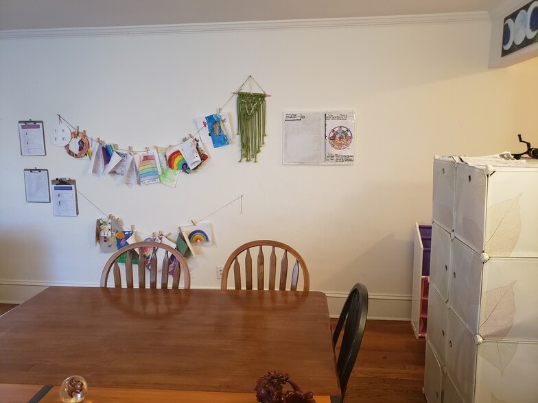 Building Photo - 1001 Shelby Dr