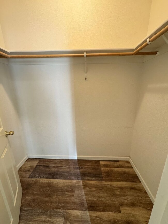 Building Photo - Lovely Home in Cottonwood!! (Lake California/Privately Gated Community)