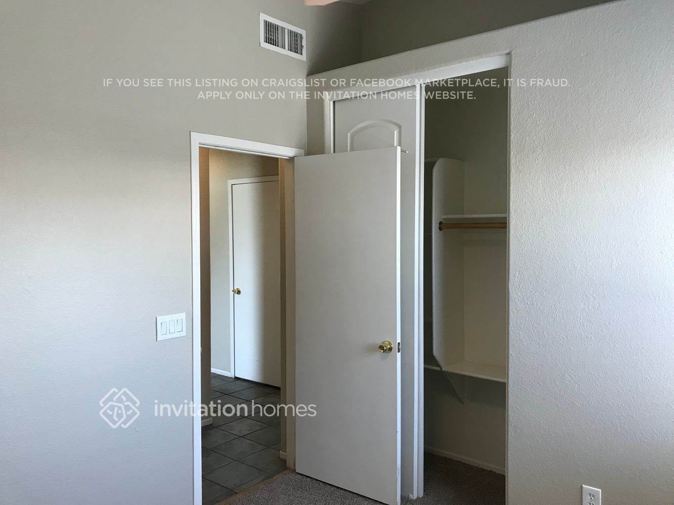 Building Photo - 16160 W Lincoln St