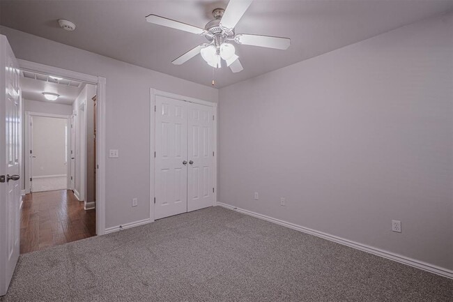 Building Photo - 11517 NW 6th St