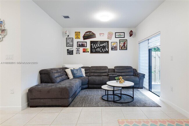 Building Photo - 28754 SW 134th Ct