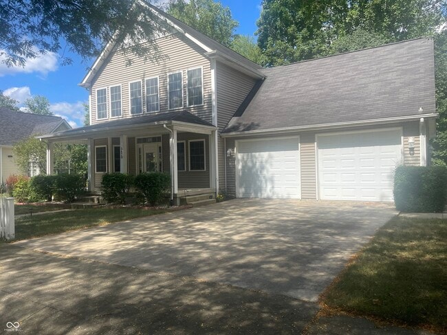 Building Photo - 5670 Honey Locust Dr