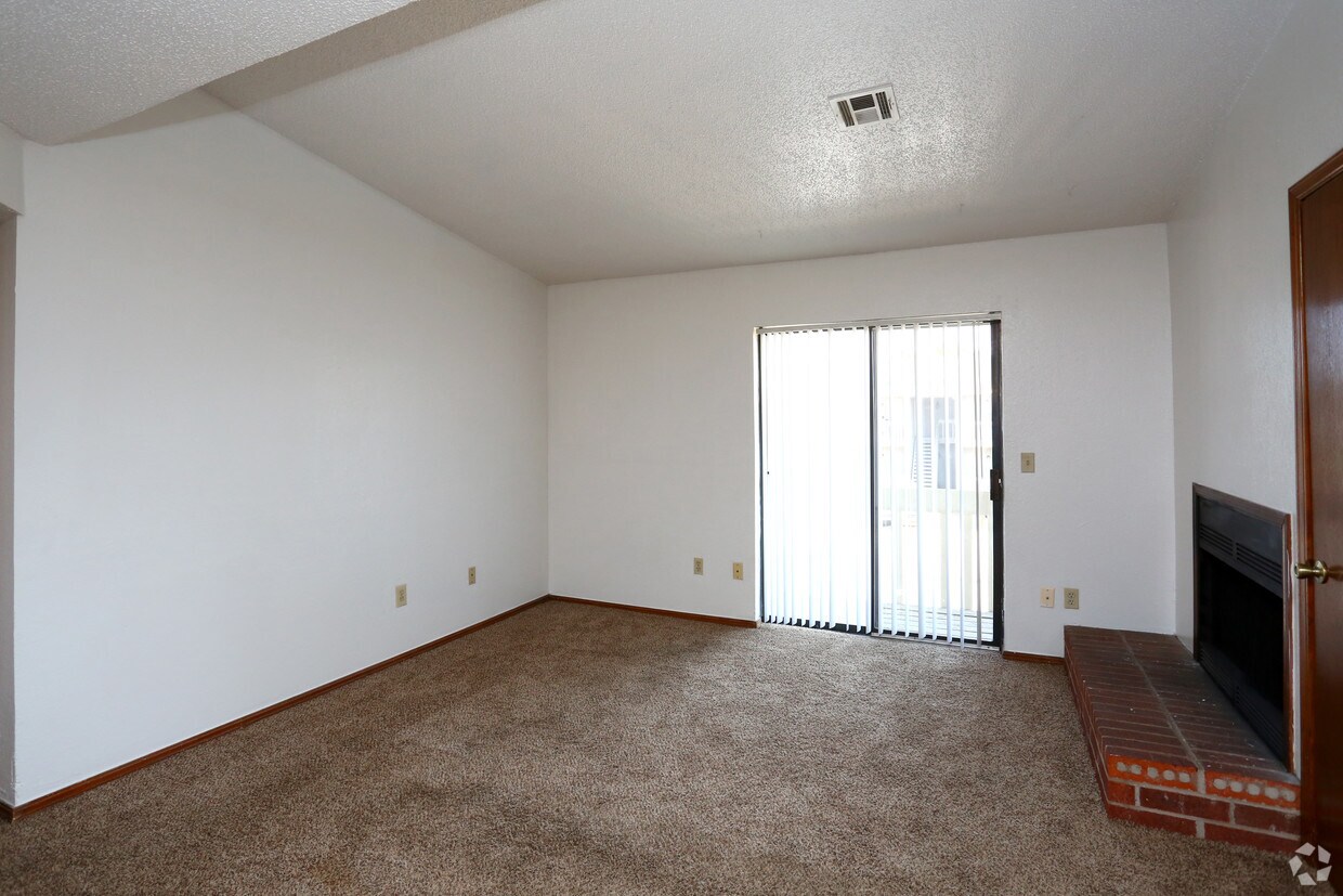 eastlake village apartments oklahoma city ok apartment finder