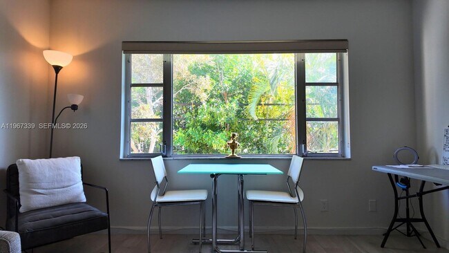 Building Photo - 5840 NE 22nd Way