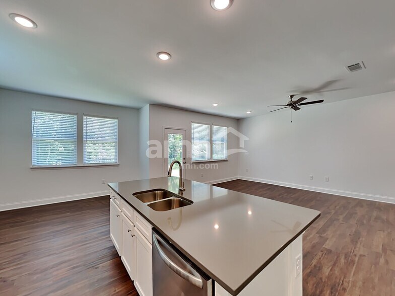 Building Photo - 4947 Pebble Bridge Wy