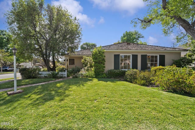 Building Photo - 531 N Twin Palms Dr