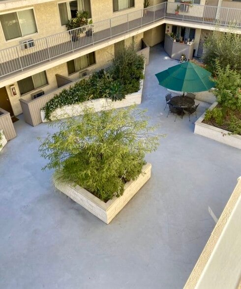 Building Photo - 3717 Bagley Ave