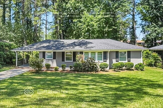 Building Photo - 1095 Longshore Dr