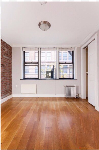 Primary Photo - East 26th Street