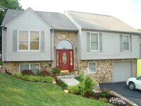 Building Photo - Salem 4 BR Home