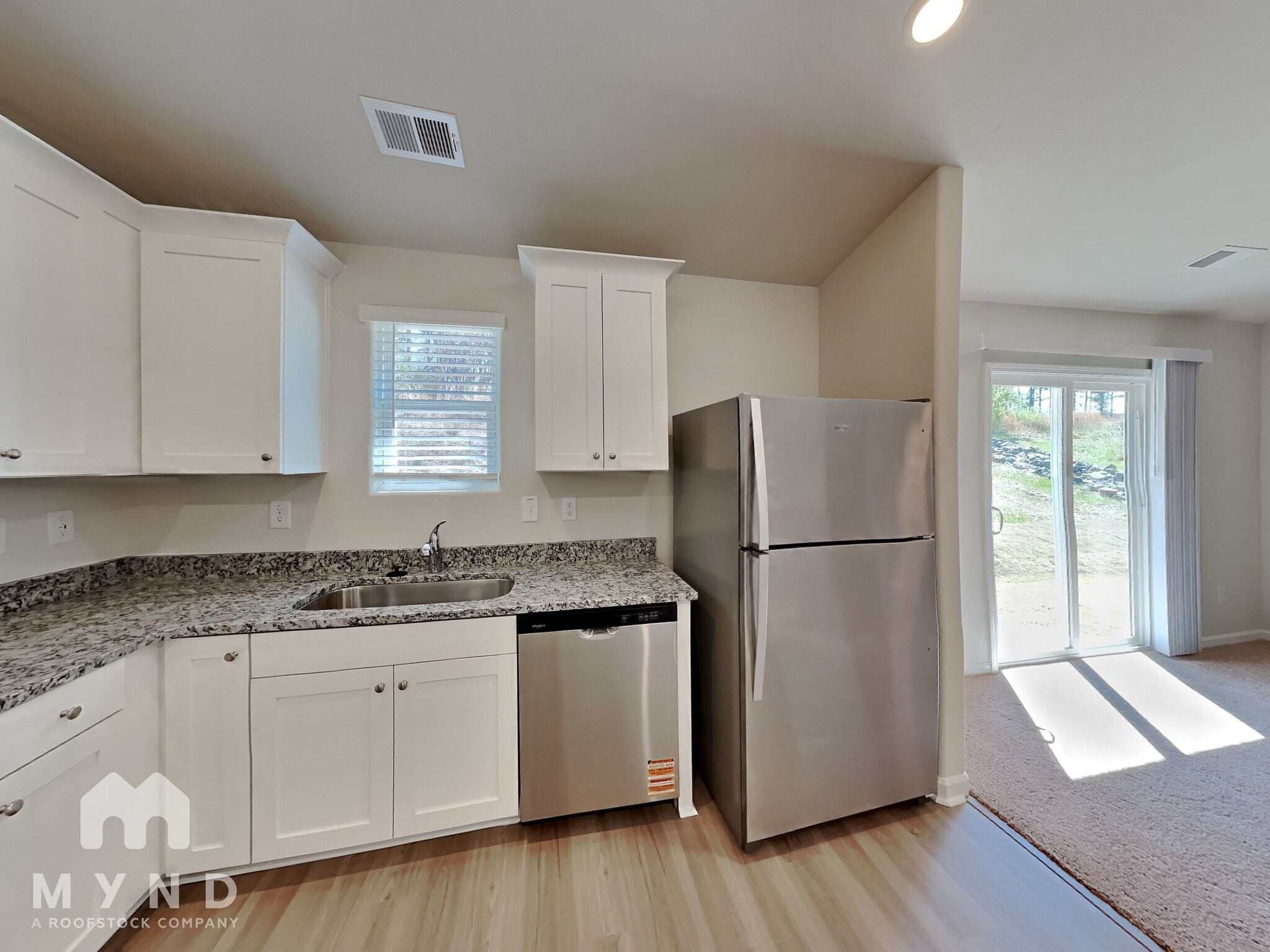 Building Photo - 380 Taverners Ln